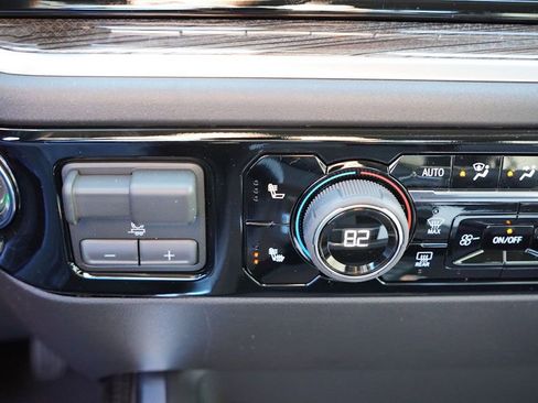 New 2026 Chevrolet Silverado 3500 LT w/ All Star Edition image 14