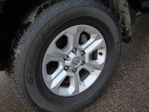 Certified 2024 Toyota 4Runner SR5 image 16