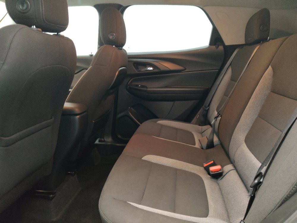 Used 2023 Chevrolet TrailBlazer LS FWD image 18