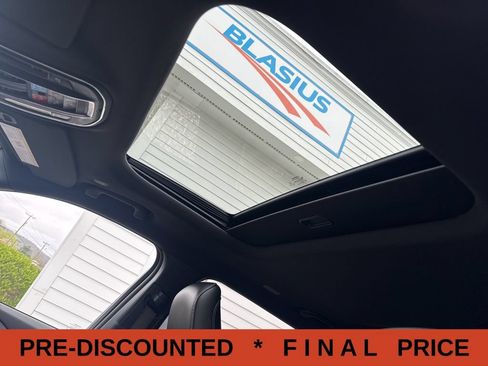 Used 2023 Jeep Grand Cherokee L Laredo AWD/4WD image 34