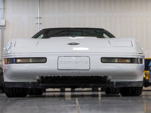Used 1993 Chevrolet Corvette Coupe image 5