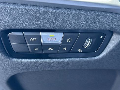 Used 2025 BMW i4 eDrive40 w/ Driving Assistance Package image 36