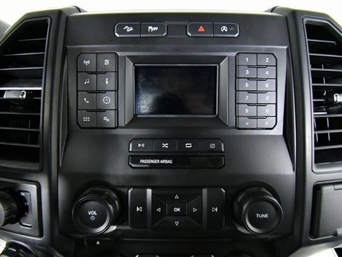 Used 2018 Ford F150 XL w/ Equipment Group 101A Mid image 4