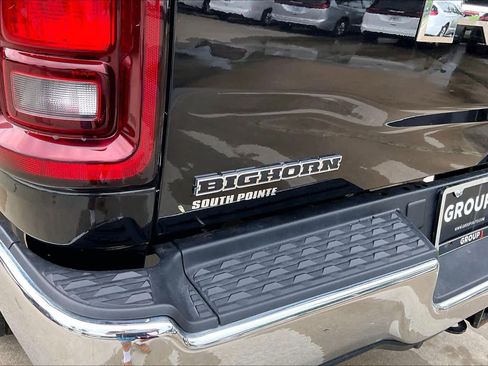 Certified 2025 RAM 2500 Big Horn AWD/4WD image 30