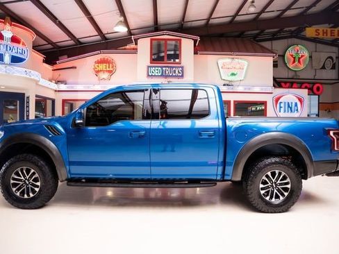 Used 2020 Ford F150 Raptor w/ Equipment Group 802A Luxury image 6