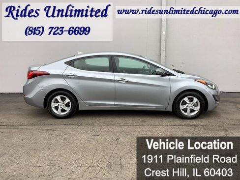 Used 2015 Hyundai Elantra SE FWD image 11