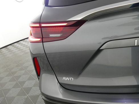 Used 2023 INFINITI QX50 Luxe AWD/4WD image 28