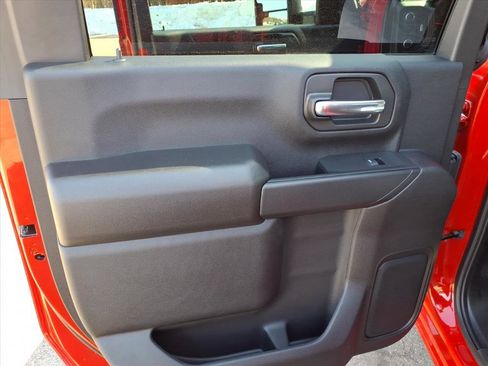 Certified 2025 Chevrolet Silverado 2500 Custom w/ Custom Value Package image 10