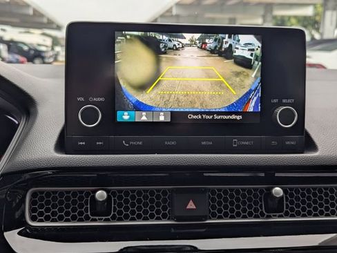 Used 2022 Honda Civic Sport image 10