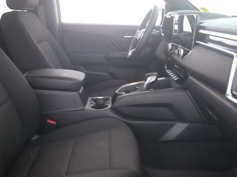 Used 2024 GMC Canyon Elevation w/ Convenience Package AWD/4WD image 29