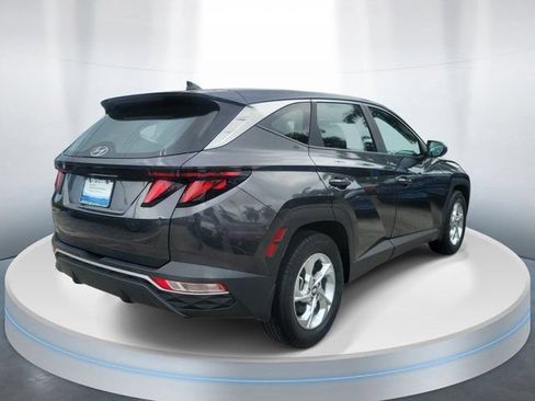 Certified 2024 Hyundai Tucson SE FWD image 4