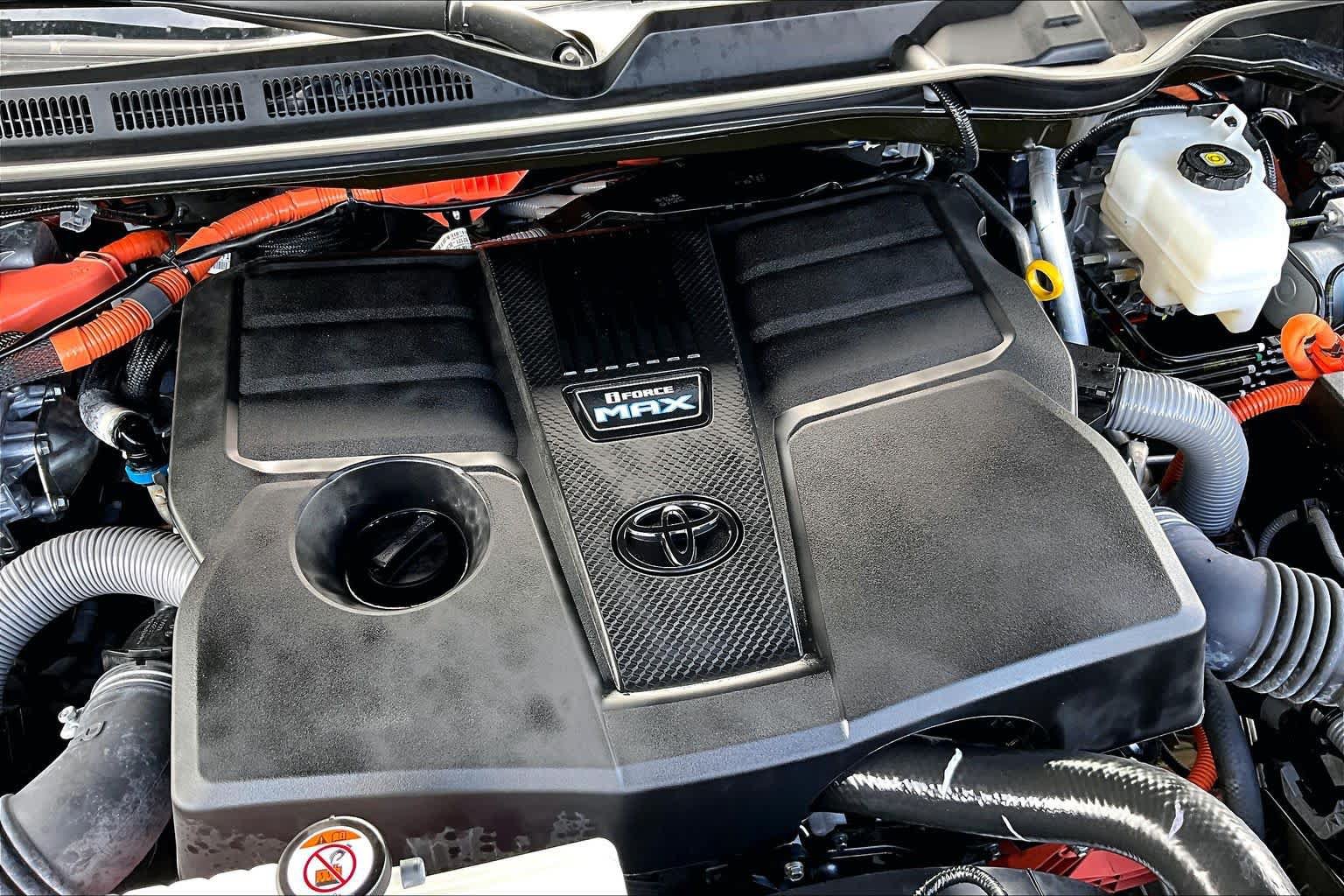 Used 2025 Toyota Sequoia TRD Pro AWD/4WD image 33