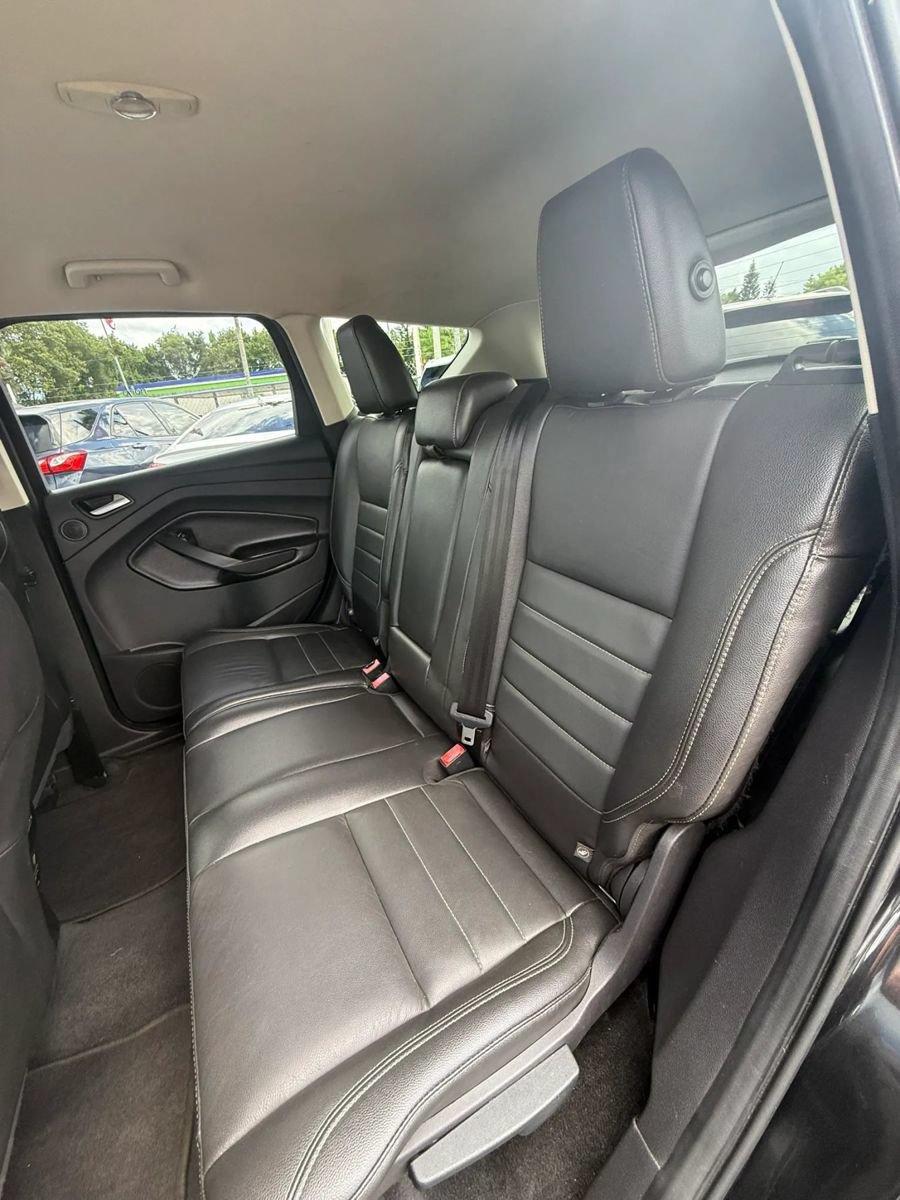 Used 2014 Ford Escape SE w/ Equipment Group 201A FWD image 10