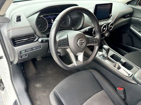 Used 2020 Nissan Sentra SR image 10