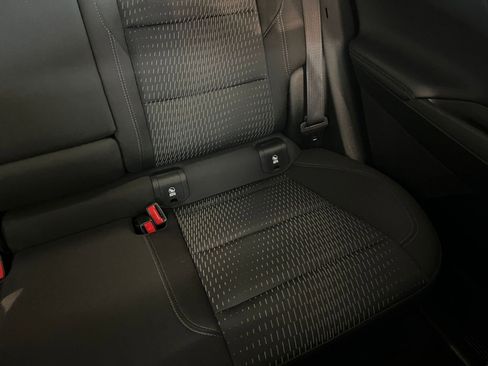 Used 2025 Chevrolet Equinox LT image 37