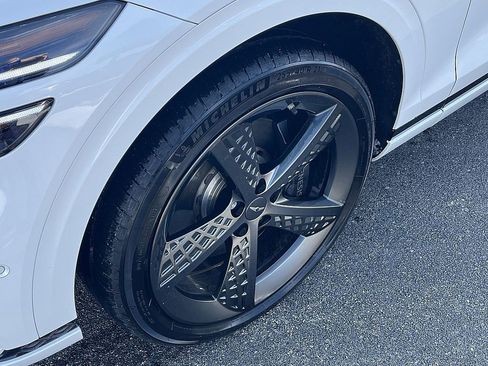 Used 2023 Genesis GV70 2.5T w/ Sport Prestige Package image 9