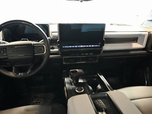 Used 2025 GMC Hummer EV 2X w/ LPO, Dark Essentials Package image 14
