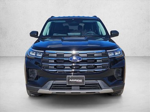 New 2026 Ford Explorer Active RWD image 6