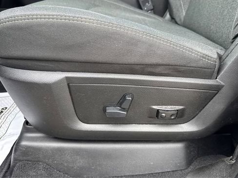 Used 2019 RAM 2500 Big Horn AWD/4WD image 18