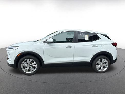 Used 2025 Buick Encore GX Preferred FWD image 6