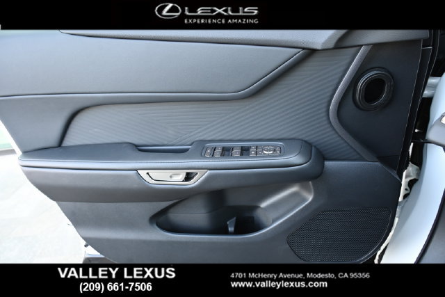New 2026 Lexus ES 350e w/ Convenience Package FWD image 12