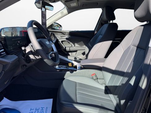 New 2025 Audi Q5 Premium Plus image 9