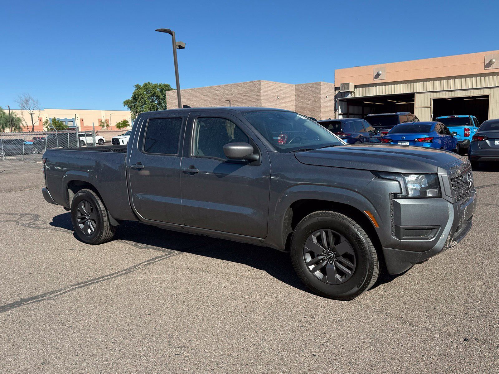 Certified 2025 Nissan Frontier SV RWD image 3