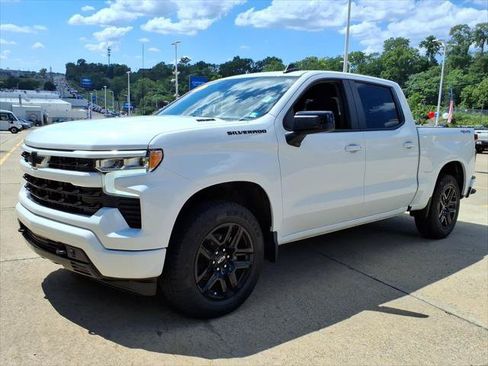 Used 2023 Chevrolet Silverado 1500 RST w/ LPO, Dark Essentials Package AWD/4WD image 5