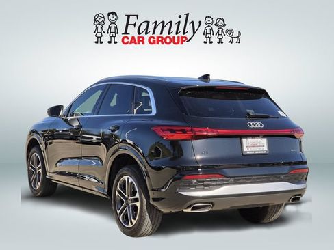 Used 2025 Audi Q5 Premium Plus AWD/4WD image 3