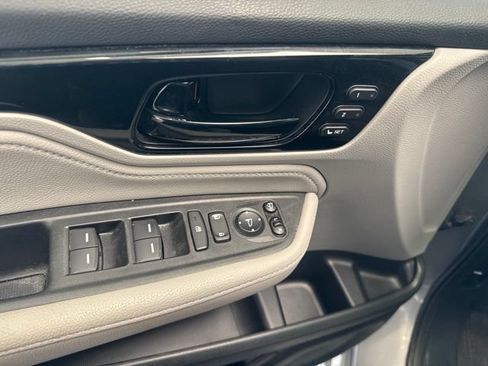 Used 2023 Honda Odyssey Elite image 21