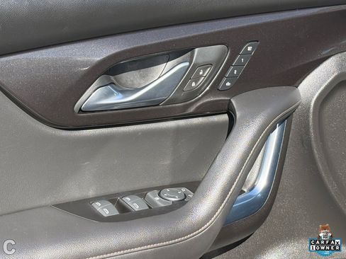 Used 2019 Chevrolet Blazer Premier w/ Sun and Wheels Package image 17