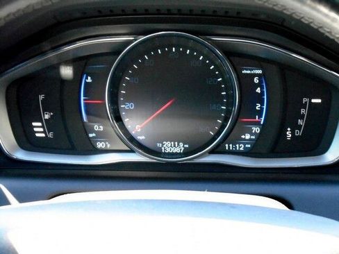 Used 2015 Volvo XC60 T6 R-Design Premier Plus image 29