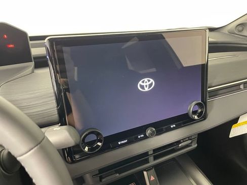 New 2026 Toyota C-HR AWD/4WD image 5