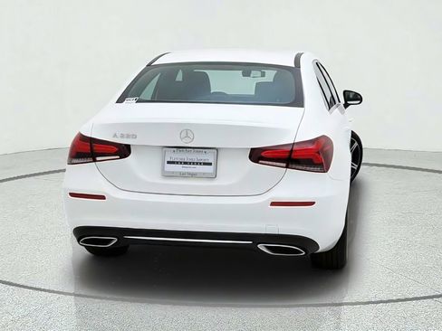 Used 2020 Mercedes-Benz A 220 image 10