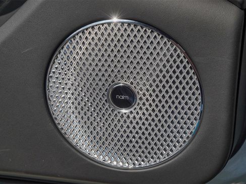 New 2026 Bentley Flying Spur Plug-In Hybrid image 32