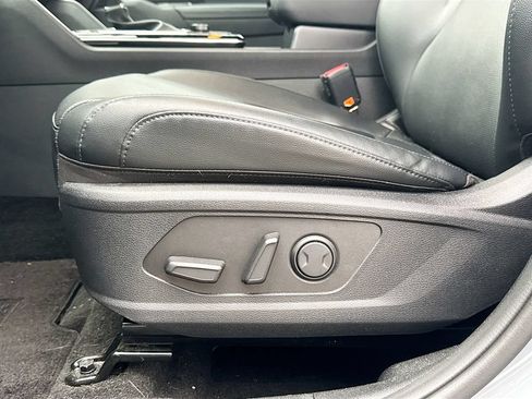 Certified 2024 Kia Sportage EX AWD/4WD image 22