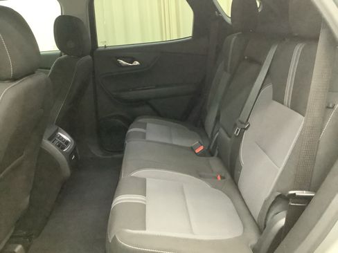 Used 2025 Chevrolet Blazer LT FWD image 22