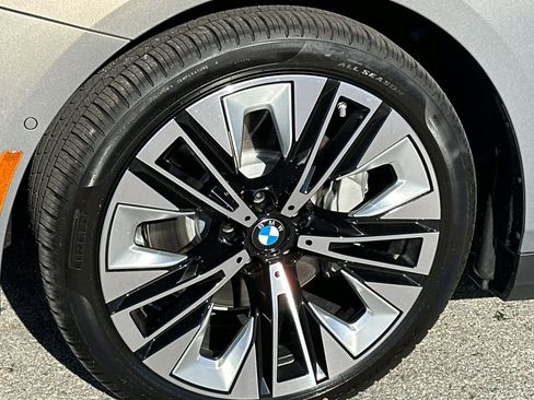 New 2026 BMW 530i RWD image 35