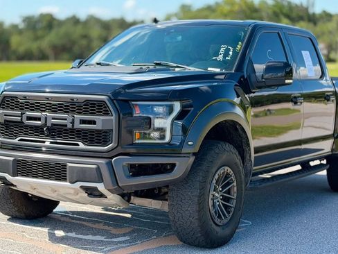 Used 2019 Ford F150 Raptor w/ Equipment Group 802A Luxury AWD/4WD image 29