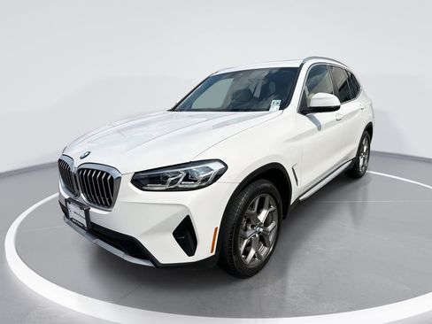 Used 2022 BMW X3 xDrive30i w/ Premium Package AWD/4WD image 1