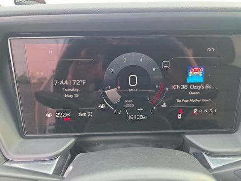 Certified 2025 GMC Terrain Elevation AWD/4WD image 17