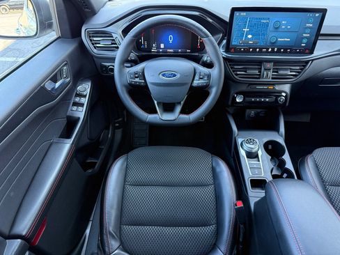 Used 2024 Ford Escape ST-Line w/ Tech Pack #1 AWD/4WD image 22
