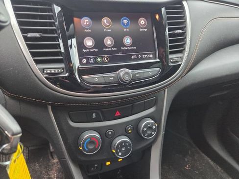 Used 2020 Chevrolet Trax LS w/ Tint and Cruise Package FWD image 12