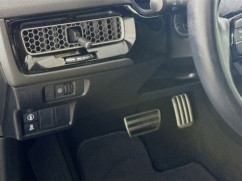 Used 2024 Honda Civic Sport image 8