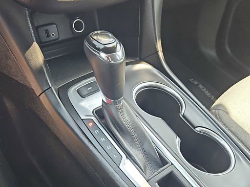 Used 2018 Chevrolet Equinox LT AWD/4WD image 27