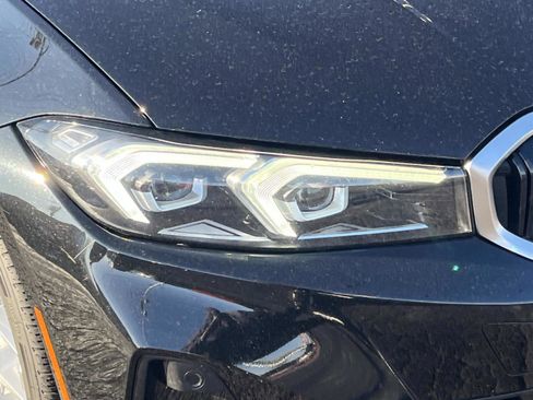 Used 2025 BMW 330i xDrive 330i xDrive Sedan AWD image 9