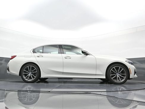 Used 2021 BMW 330i xDrive Sedan w/ Driving Assistance Package AWD/4WD image 28