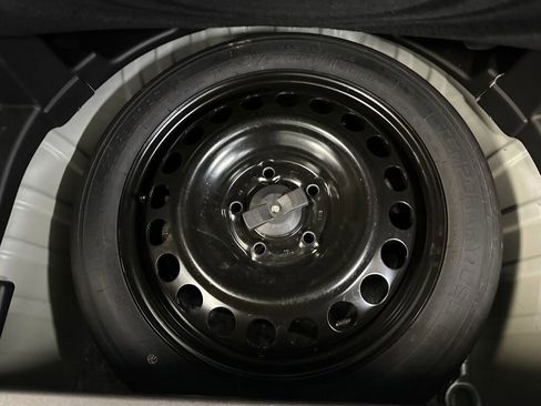 Certified 2024 Chevrolet Equinox LT w/ LPO, Floor Liner Package image 25