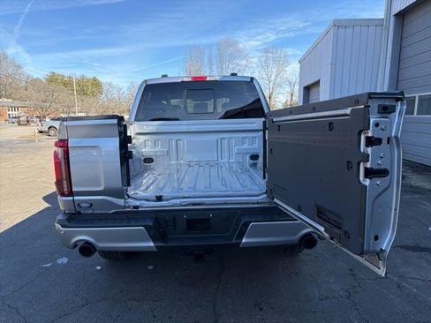 New 2025 Ford F150 Lariat w/ Equipment Group 502A High image 12