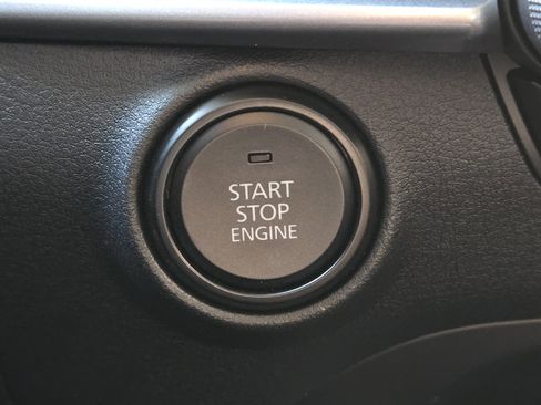 Used 2025 MAZDA MAZDA3 s image 24